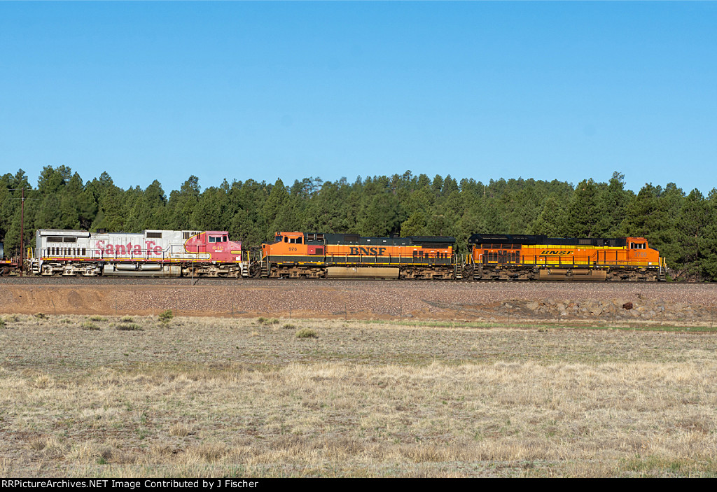 BNSF 3768